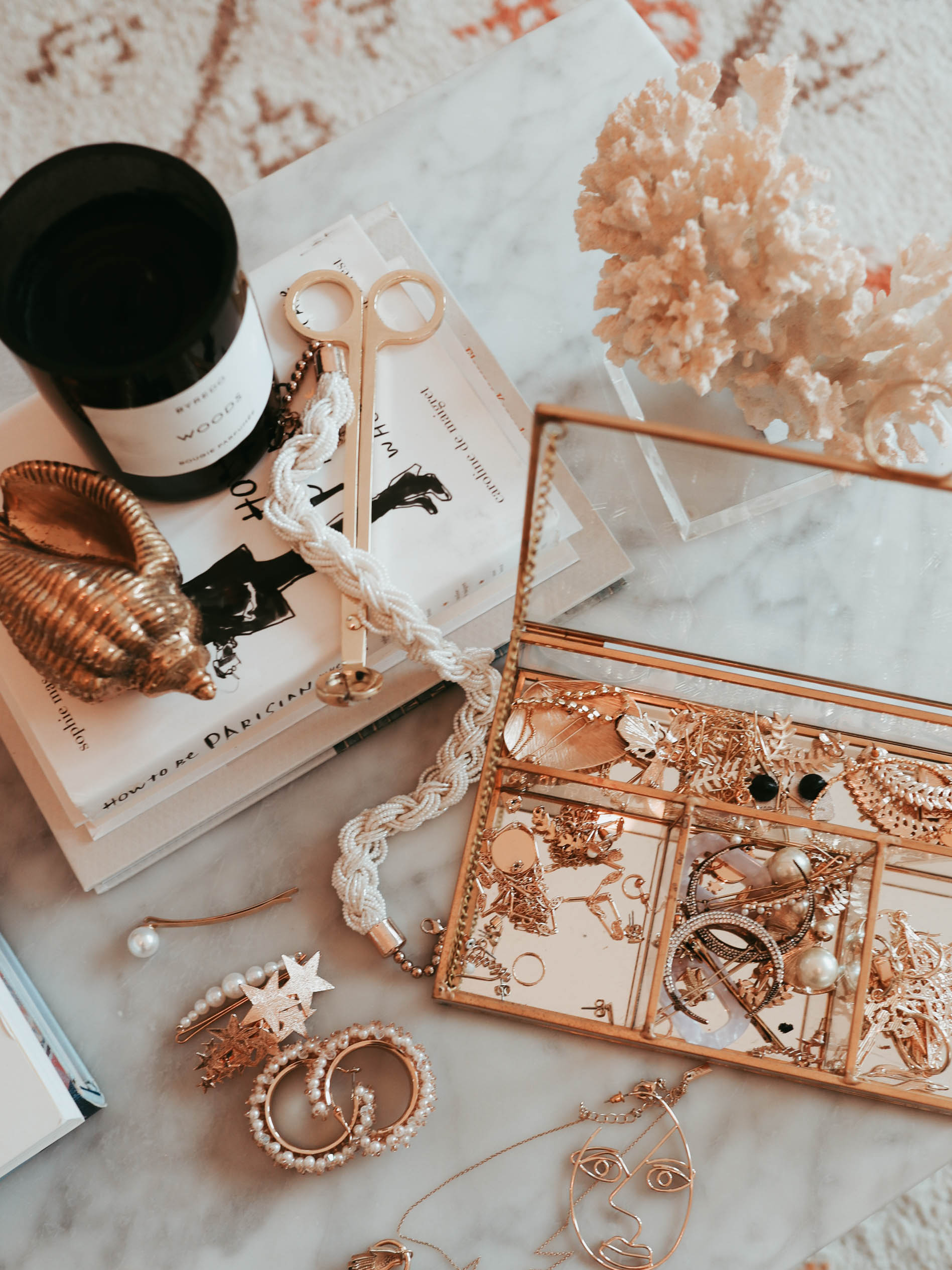 Jewelleries